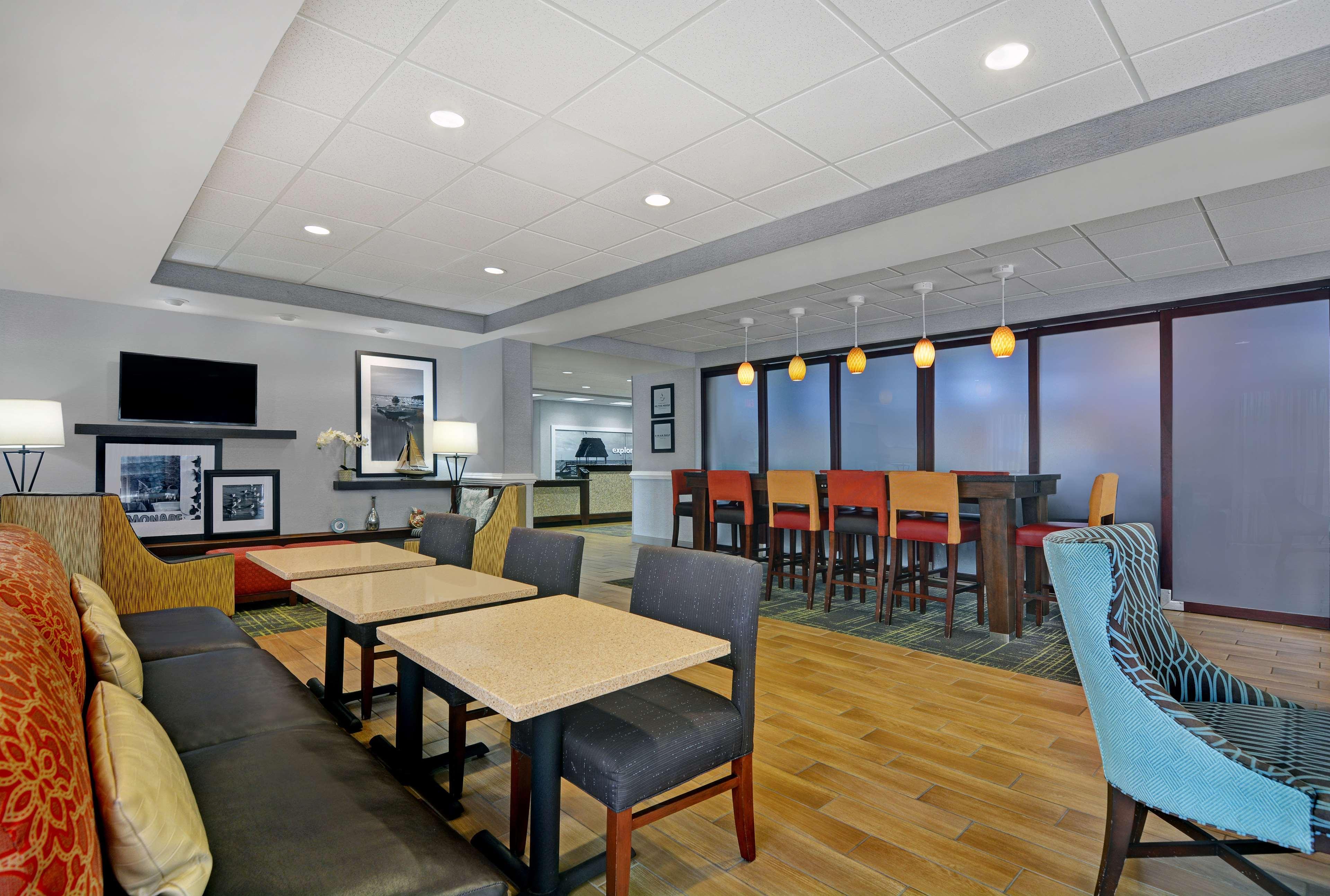 Hampton Inn By Hilton Panama City Beach Upper Grand Lagoon Zewnętrze zdjęcie