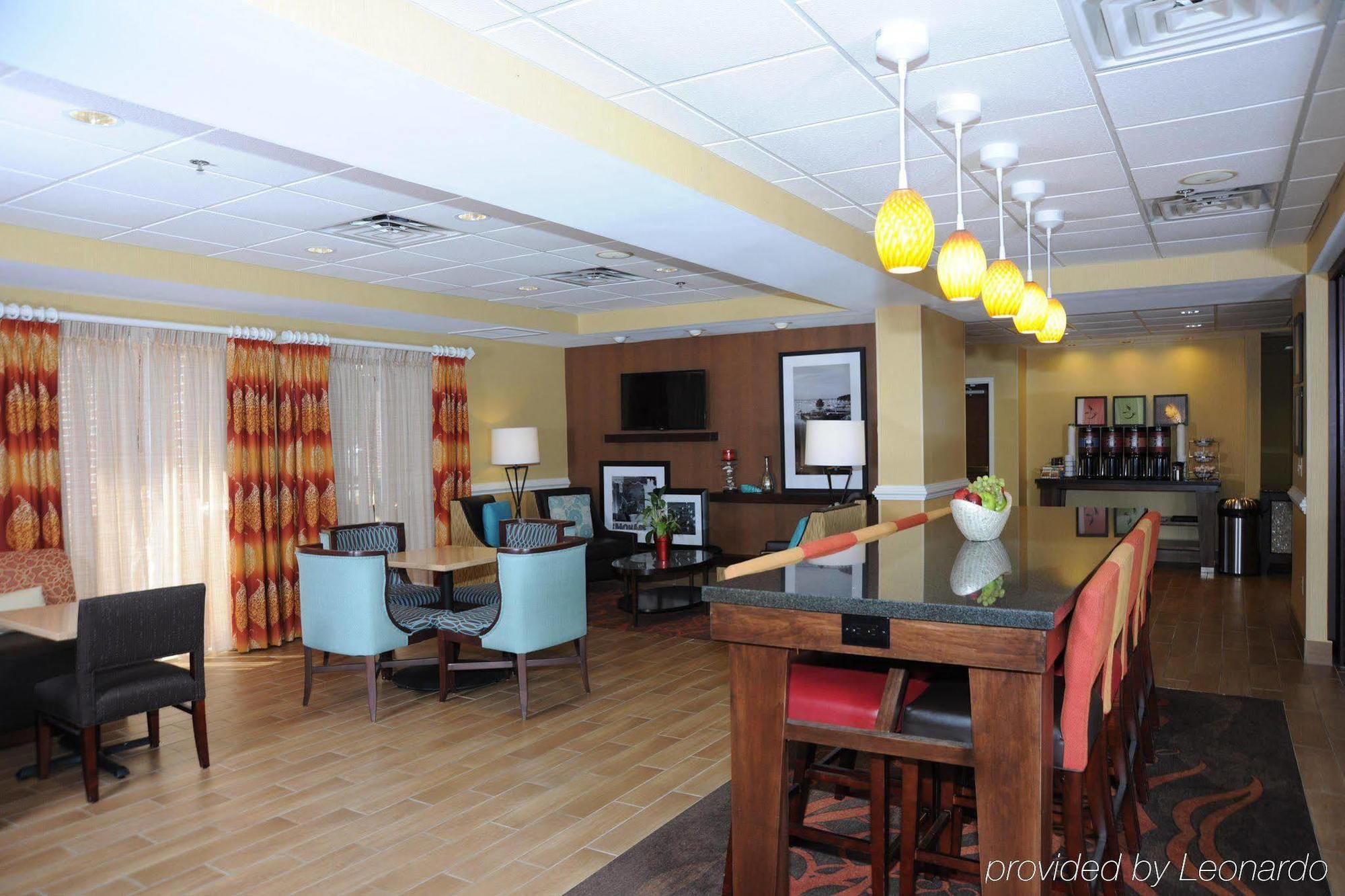 Hampton Inn By Hilton Panama City Beach Upper Grand Lagoon Zewnętrze zdjęcie