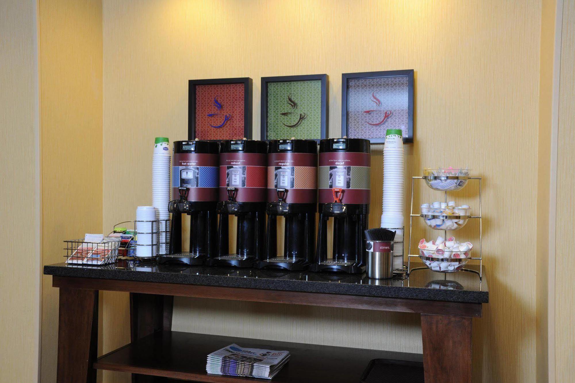 Hampton Inn By Hilton Panama City Beach Upper Grand Lagoon Zewnętrze zdjęcie